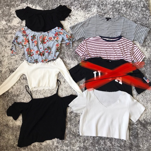 7 item size small women’s clothing top bundle - Picture 1 of 8